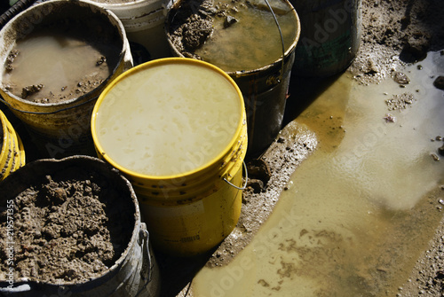 Картината върху платно contaminated soil