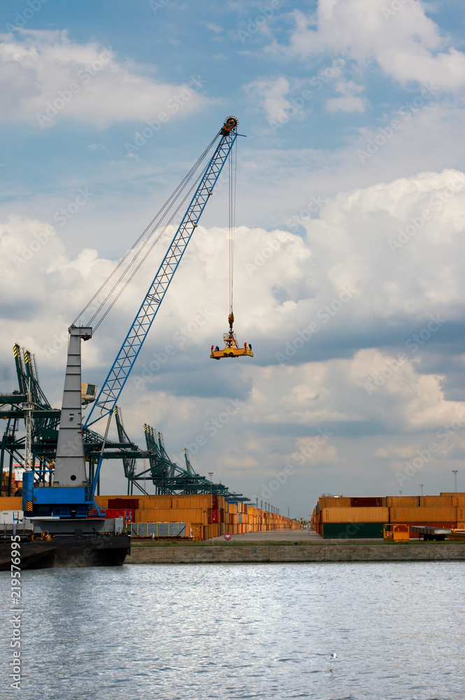 Fototapeta premium Endless row of containers