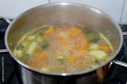 Suppe Kochen
