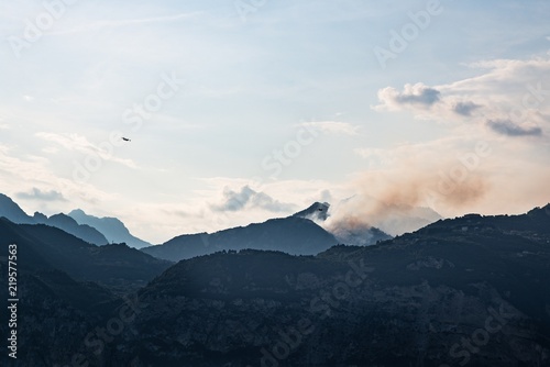 Burning forest in Italian mountains in Brescia province. © Daniel Jędzura