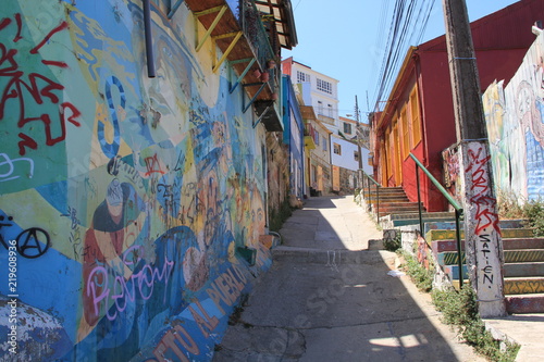 Valparaiso,Chile © yoshi