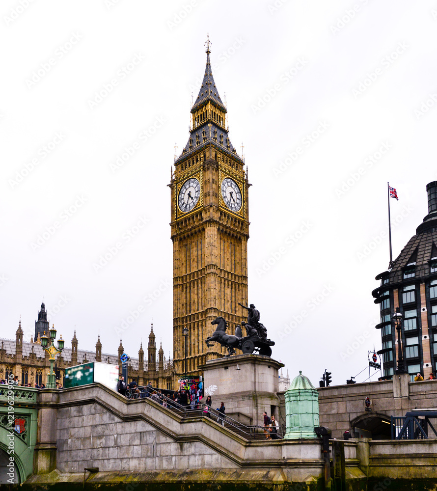 Fototapeta premium Big Ben von der Themse