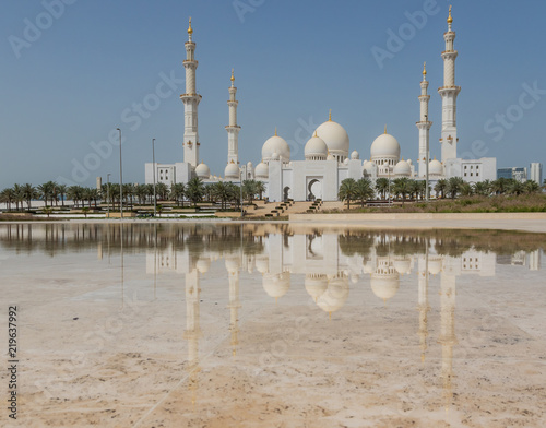 Abu Dhabi - the Sheikh Zayed Mosque is the most recognizable landmark in Abu Dabhi. Here in particular a glimpse of its wonderful architecture photo