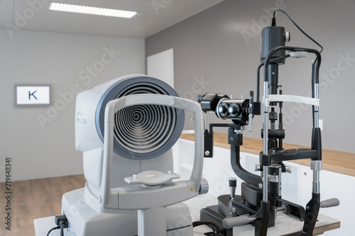 Ophthalmologie Augenarzt Sehtest photo