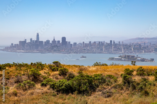Canvas Print Looking out towards Alcatraz Island and the skyline of San Francisco, from Angel