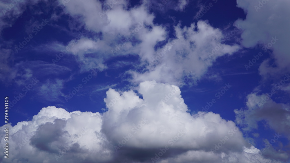 Obraz premium 青空と雲