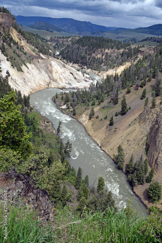 Yellowstone river and Yellowstone canyon