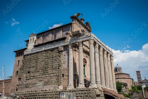 Canvas Print Ancient Roman Temple