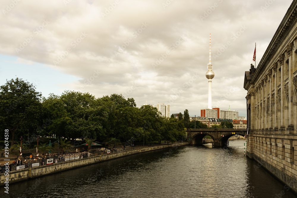 Obraz premium Spree mit bode-Museum, Berlin
