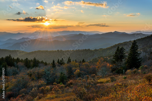 Blue Ridge Mountains malowniczy zachód słońca