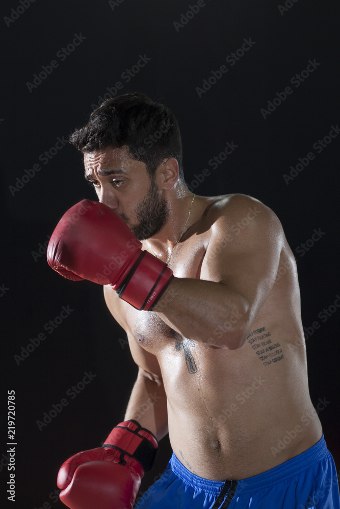 The man who makes boxing workout
The man who makes boxing workout