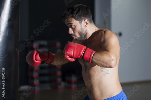 The man who makes boxing workout 