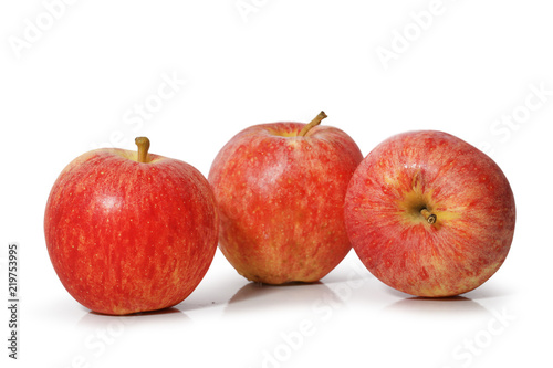 pomme rouge sur fond blanc photo