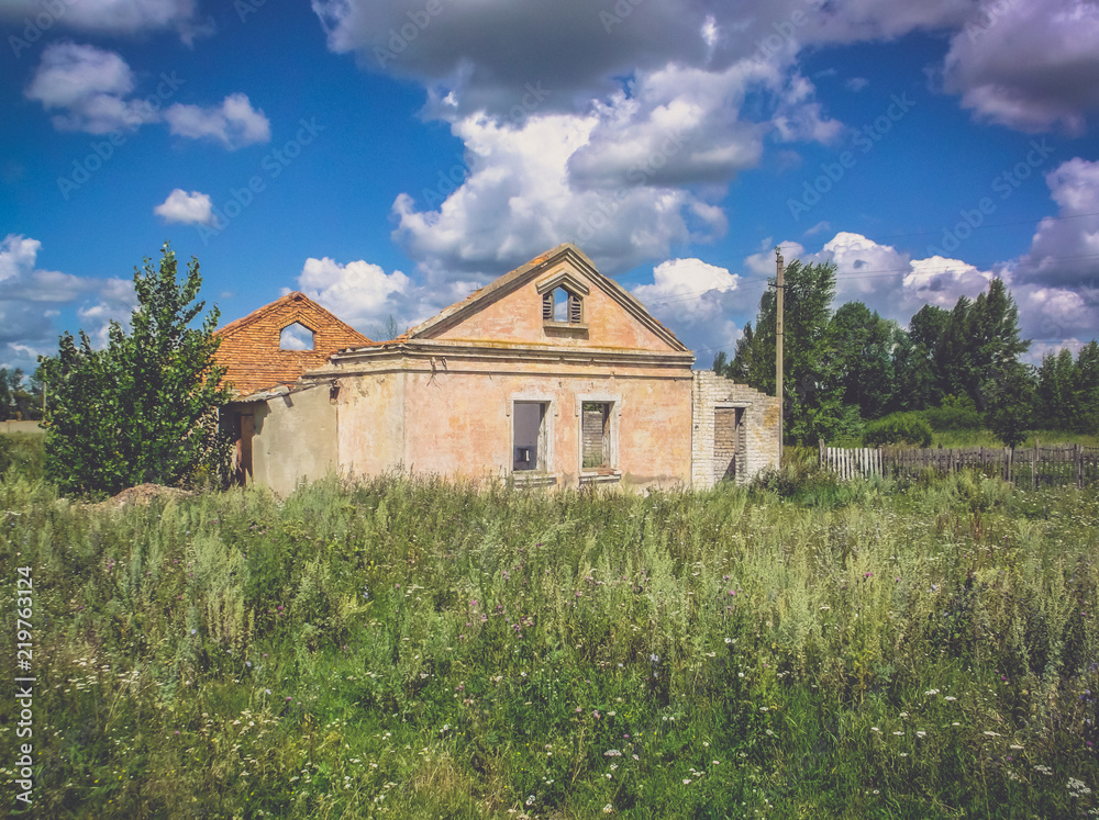 Old abandomed house