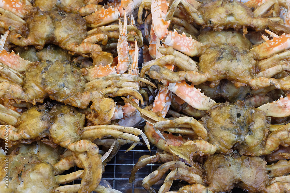 deep-fried crab meat and minced pork in crab shell, Thai food for appetizers for street food concept deep-fried crab meat and minced pork in crab shell, Thai food for appetizers for street food concept