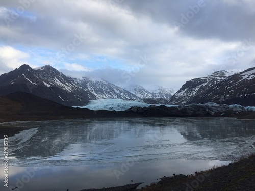 Incredible view of Icelandic glacier 