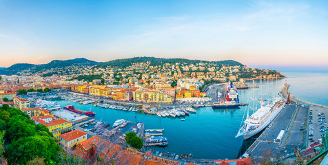 Fotobehang Nice Luchtfoto haven van Nice  © dudlajzov