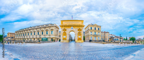 Fototapeta Naklejka Na Ścianę i Meble -  Arc de Triomphe in Montpellier, France