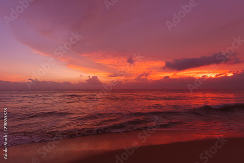 Fototapeta Naklejka Na Ścianę i Meble -  Beautiful Sunset at Hikkaduwa Beach Sri Lanka