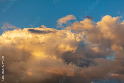 Beautiful clouds in the sky at sunset © schankz