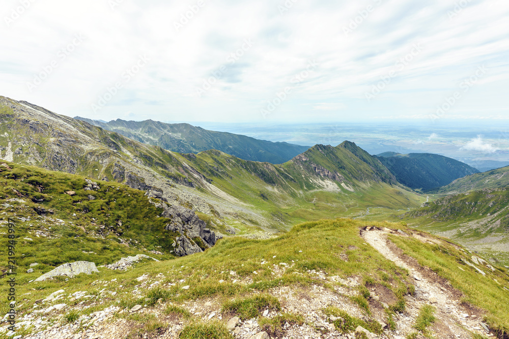 Fototapeta premium Fagaras mountains in a cloudy day