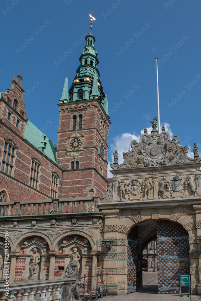 Obraz premium Frederiksborg Castle in Hillerod, Denmark