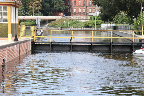 Obraz na płótnie Śluza Bydgoszcz