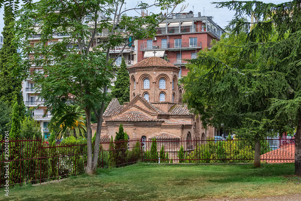 Fototapeta premium Thessaloniki, Greece - August 16, 2018: Panagia Chalkeon church, Thessaloniki, Greece. Panagia Chalkeon Church was founded in 1028. Thessaloniki.