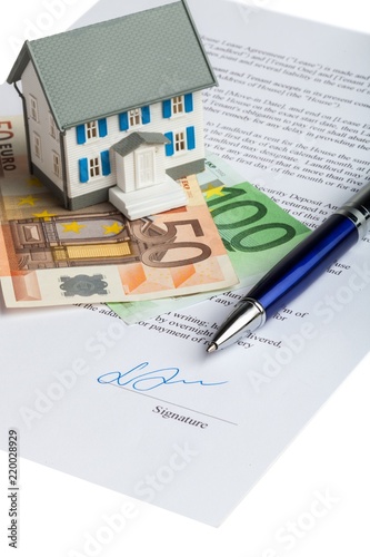 Model House on Money and Lease Agreement Document