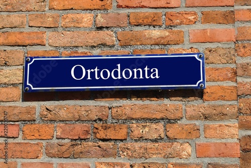 Obraz na płótnie Ortodonta w salonie