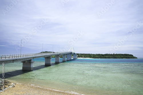 Sesoko Bridge resting on Sesokujima in Okinawa prefecture headquarters town © tnehala
