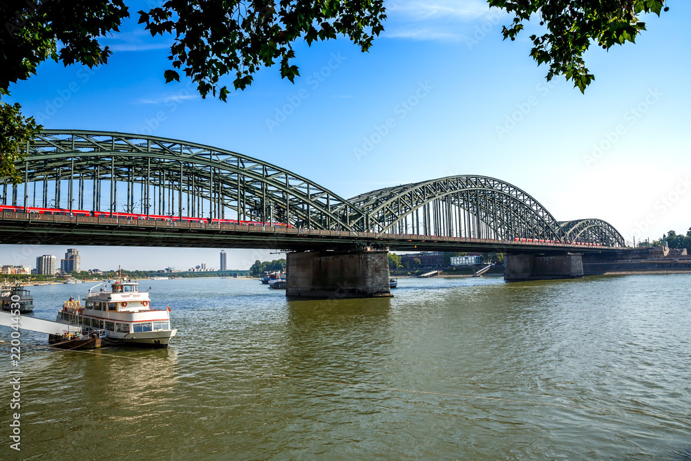 Naklejka premium Hohenzollern bridge in Cologne