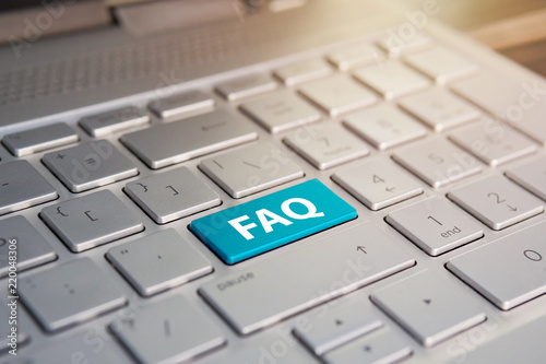 Obraz na plátně Keyboard with faq button