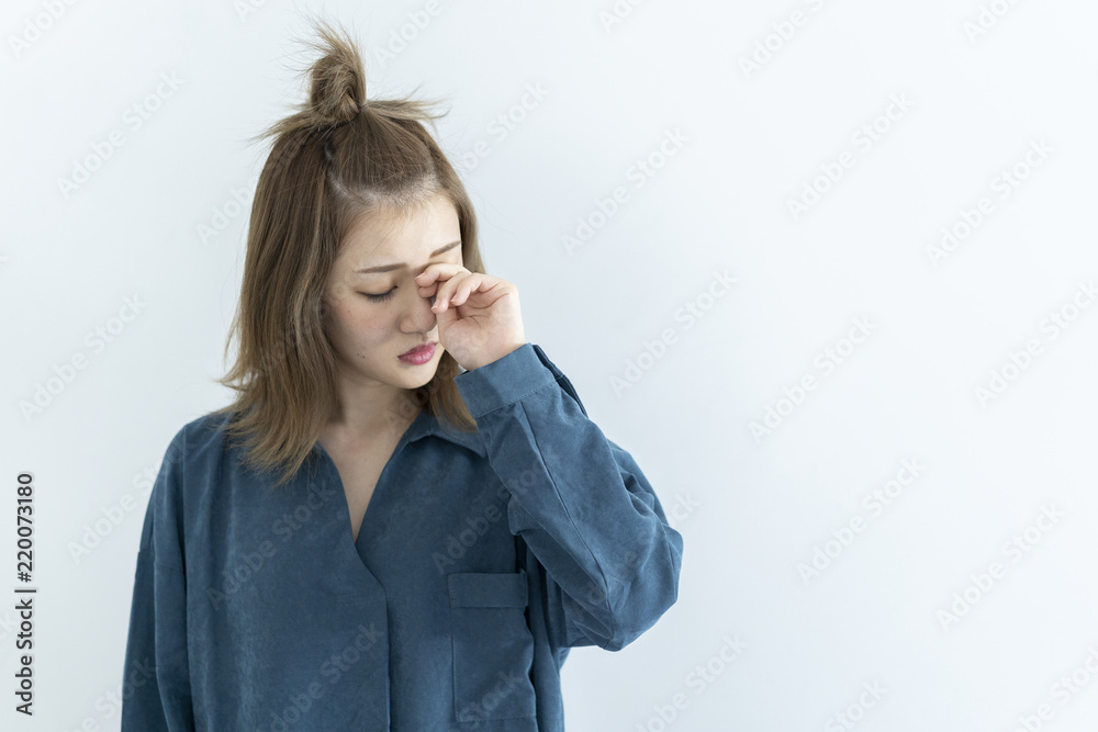 部屋着の女性 部屋着の女性
