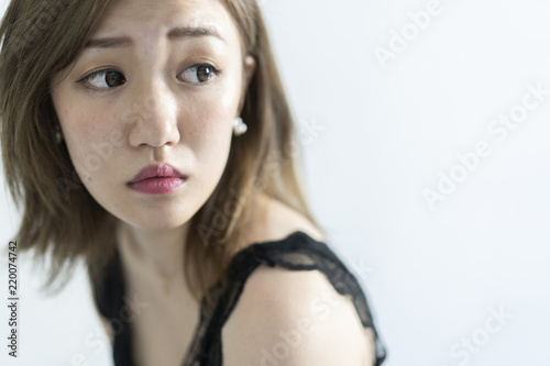 女性
