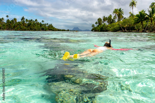 snorkeling in french polynesia