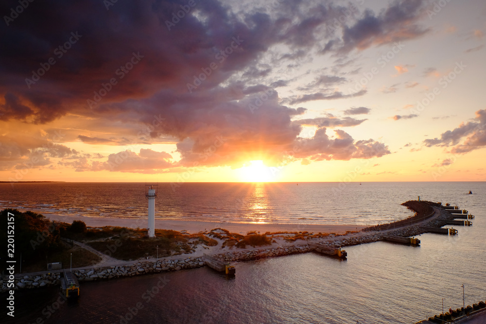 Port w Kołobrzegu, widziany z latarni morskiej