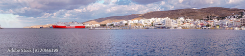 Fototapeta Naklejka Na Ścianę i Meble -  Panoramic view of Ferry in Tinos Port