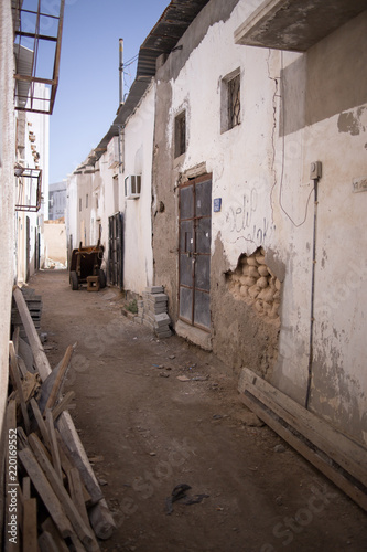 Arabische Gasse und Gang im Oman © MeiCoCrafts