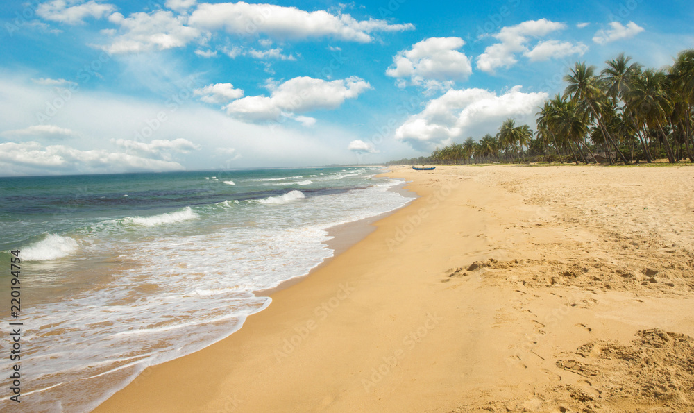 Beautiful sky and blue sea Beautiful sky and blue sea