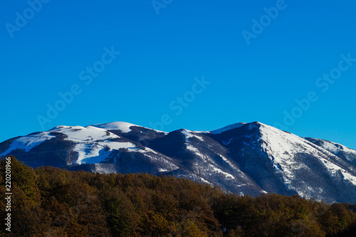 Montagne viste dal Parco di Monte Alago © Luciano Pierantoni