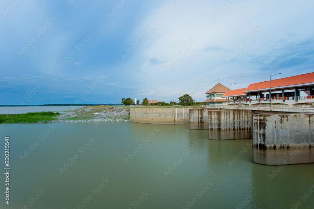 Fototapeta premium Water, Flood, Waterfall, Thailand, Dam