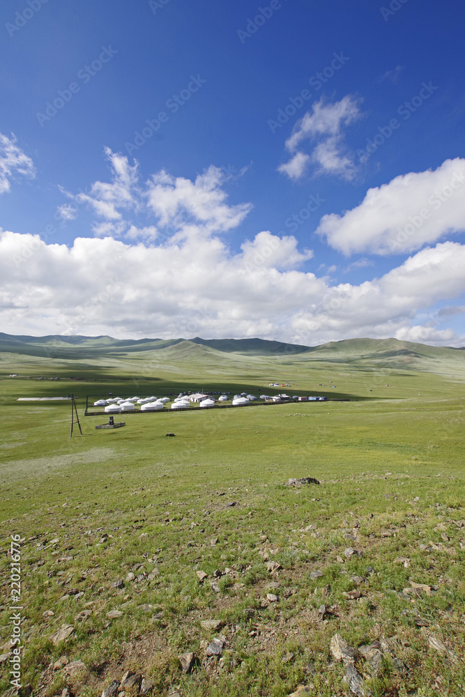 モンゴルのツーリストゲルキャンプ