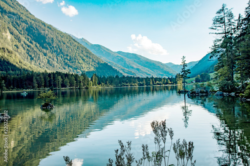 Fototapeta Naklejka Na Ścianę i Meble -  Lake Hintersee in the Bavarian Alps near Berchtesgaden
