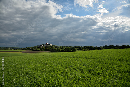 Kloster Andechs und umliegende Landschaft