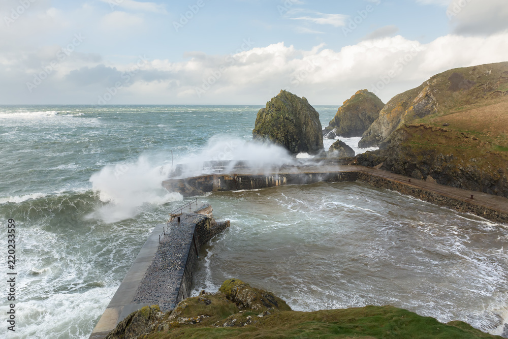 Fototapeta premium Passing Storm, Mullion Cove, Cornwall