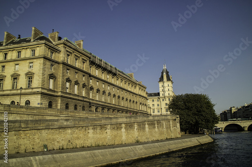 Paris rio Sena