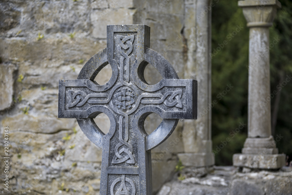 Keltisches Kreuz - Friedhof - Irland
