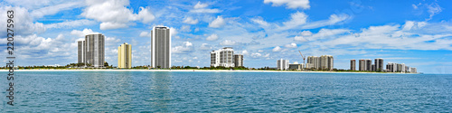 The Ocean Mall and the upscale condominiums of Singer Island, Florida, with oceanfront views and direct beach access. © Thomas Barrat