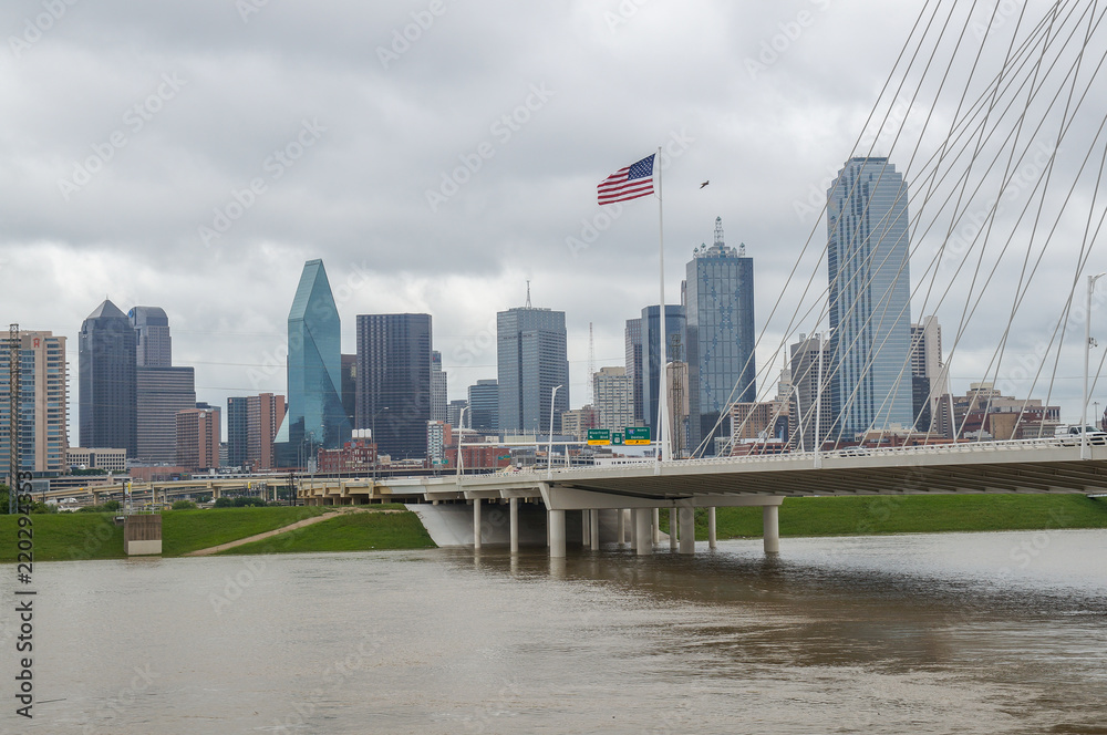 Naklejka premium Trinity Flooding